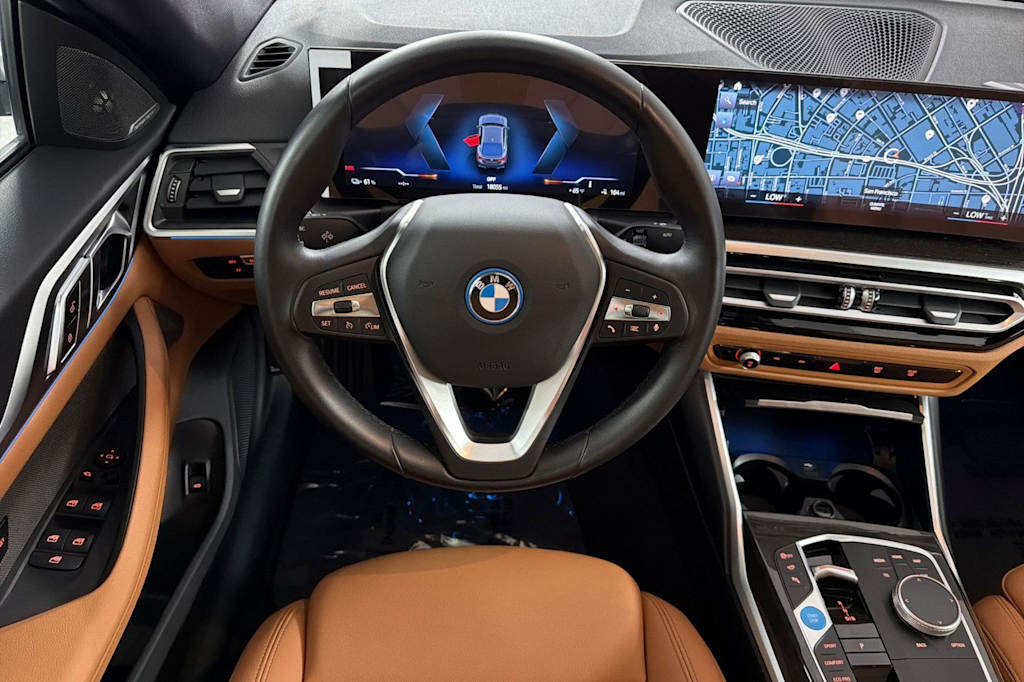 Thumbnail: 2023 BMW i4 - 11
