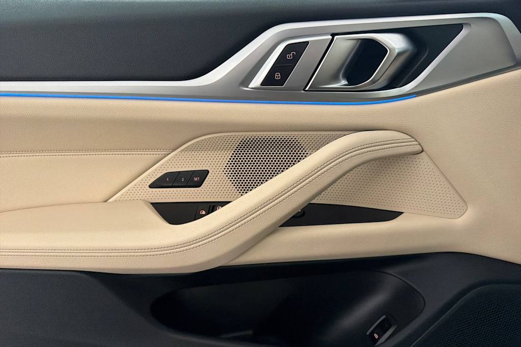 Thumbnail: 2024 BMW i4 - 21
