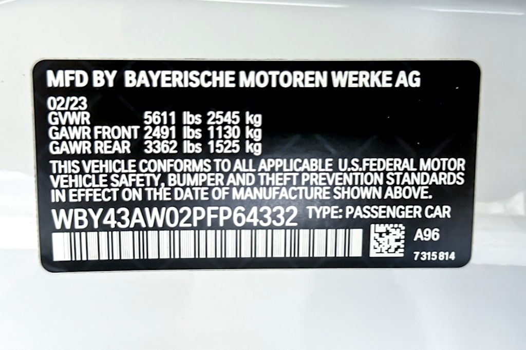 Thumbnail: 2023 BMW i4 - 29