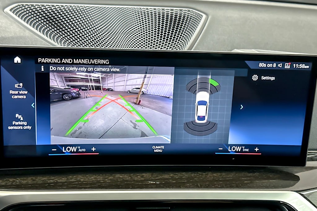 Thumbnail: 2023 BMW i4 - 24