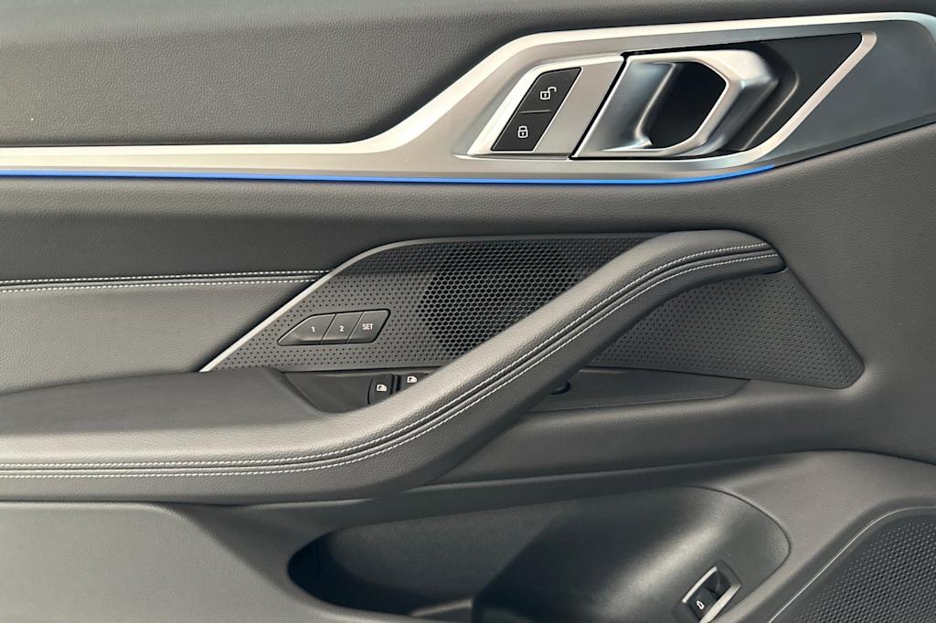 Thumbnail: 2023 BMW i4 - 21