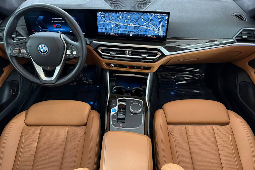 Thumbnail: 2023 BMW i4 - 2
