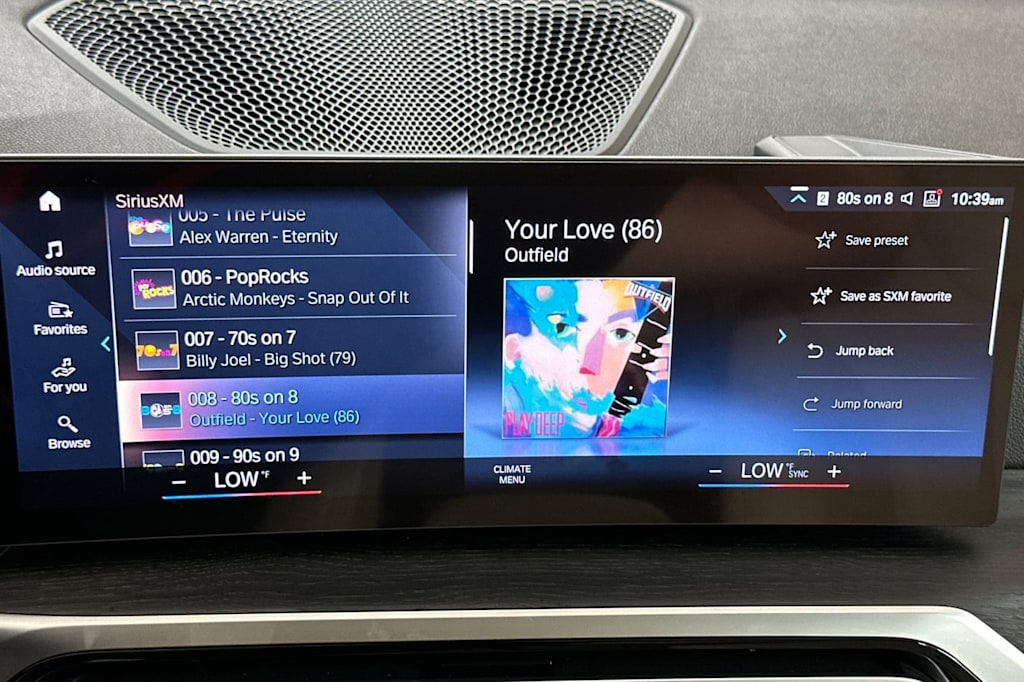 Thumbnail: 2023 BMW i4 - 12