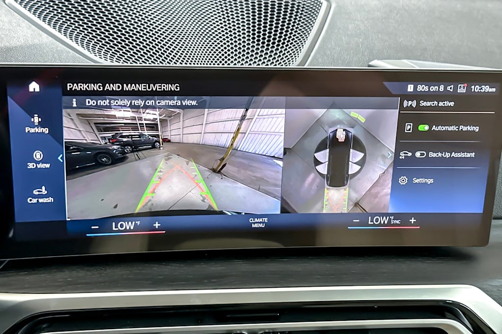 Thumbnail: 2023 BMW i4 - 24