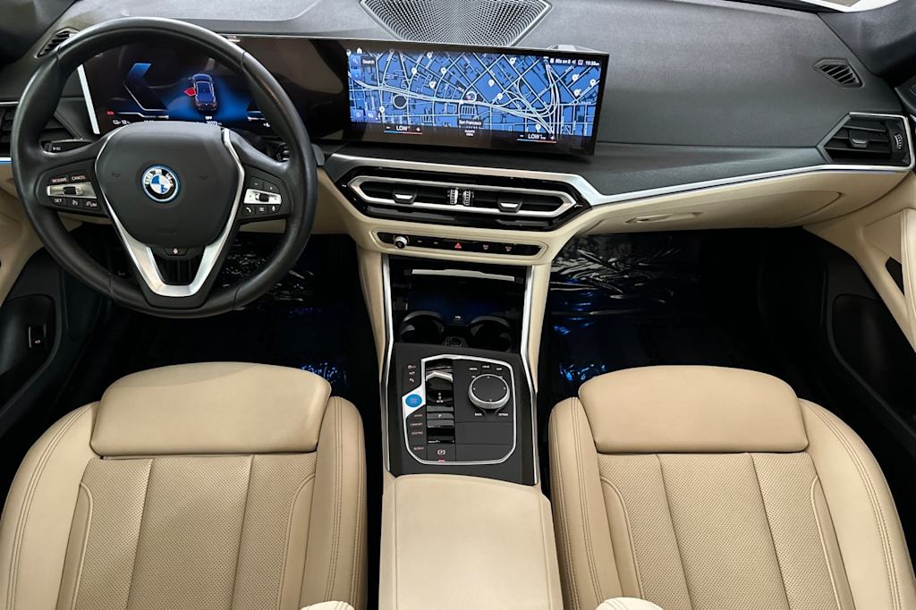 Thumbnail: 2023 BMW i4 - 2