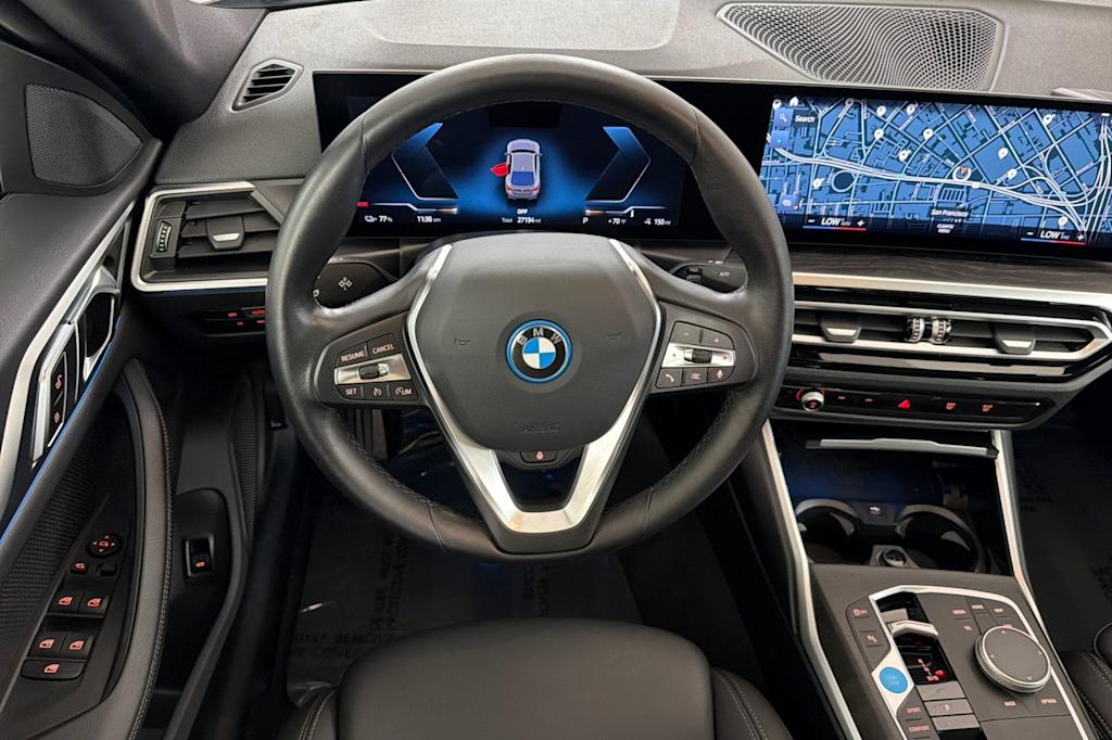 Thumbnail: 2023 BMW i4 - 11