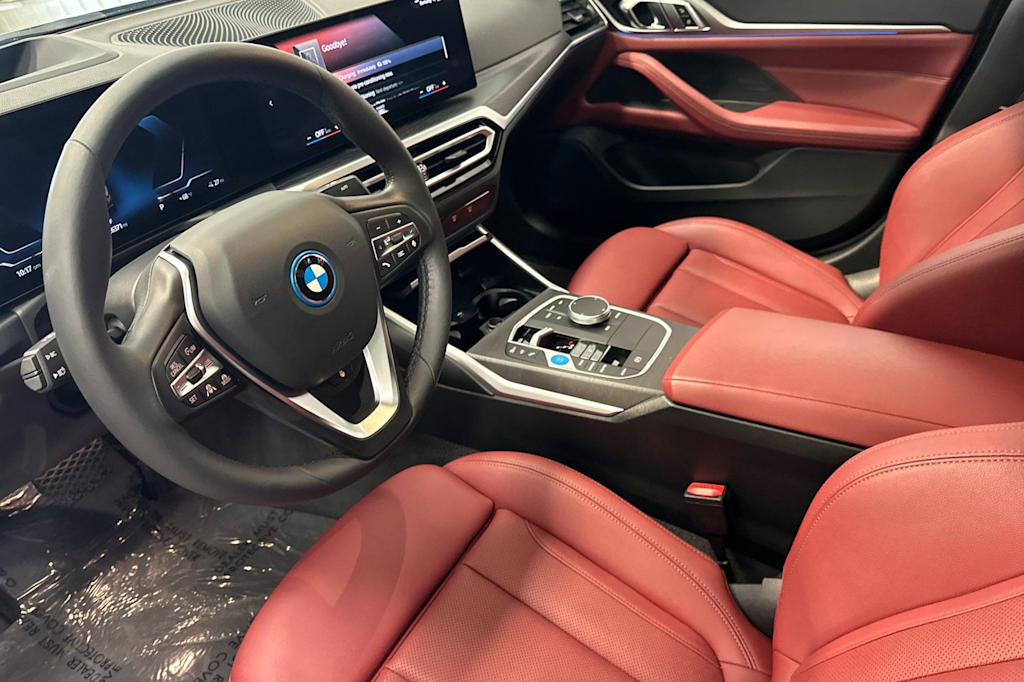 Thumbnail: 2023 BMW i4 - 9