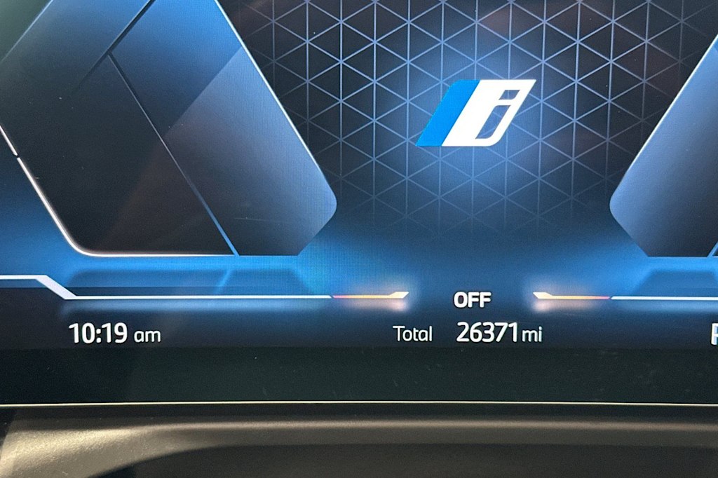 Thumbnail: 2023 BMW i4 - 7
