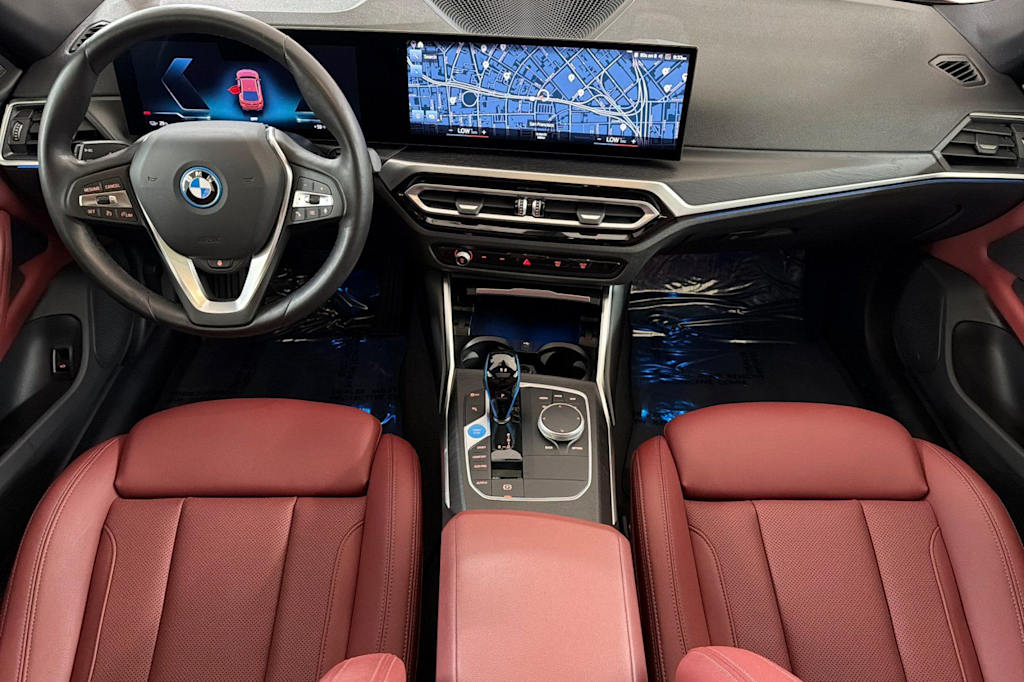 Thumbnail: 2023 BMW i4 - 2