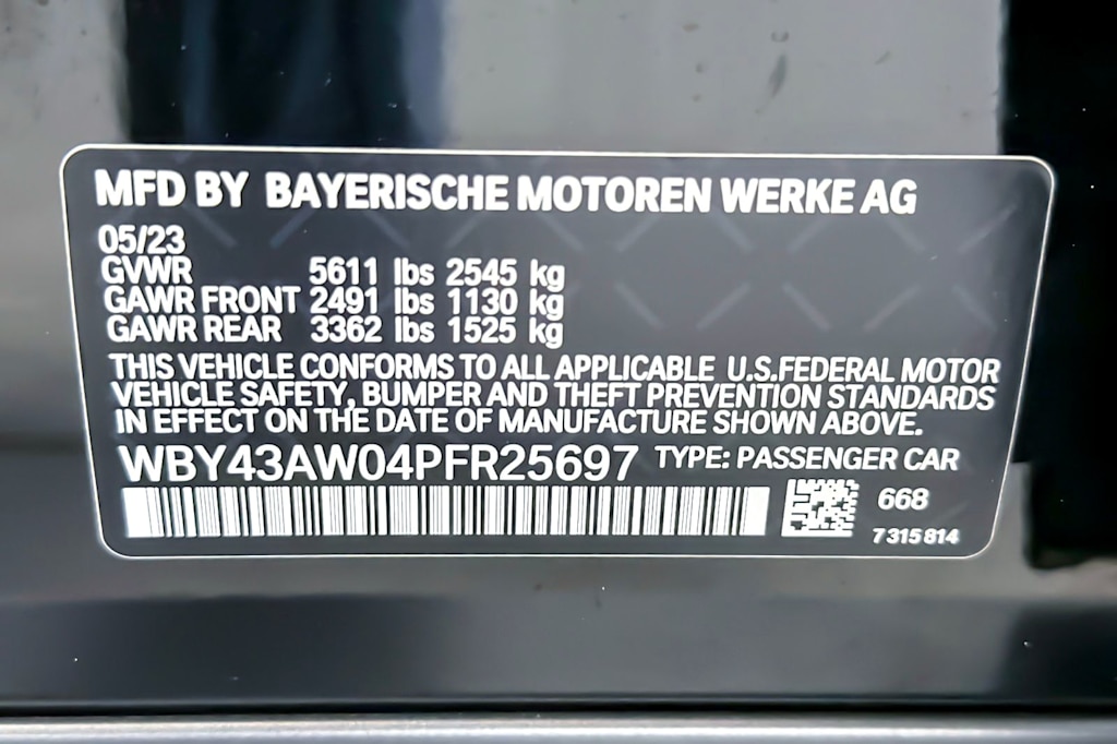 Thumbnail: 2023 BMW i4 - 28