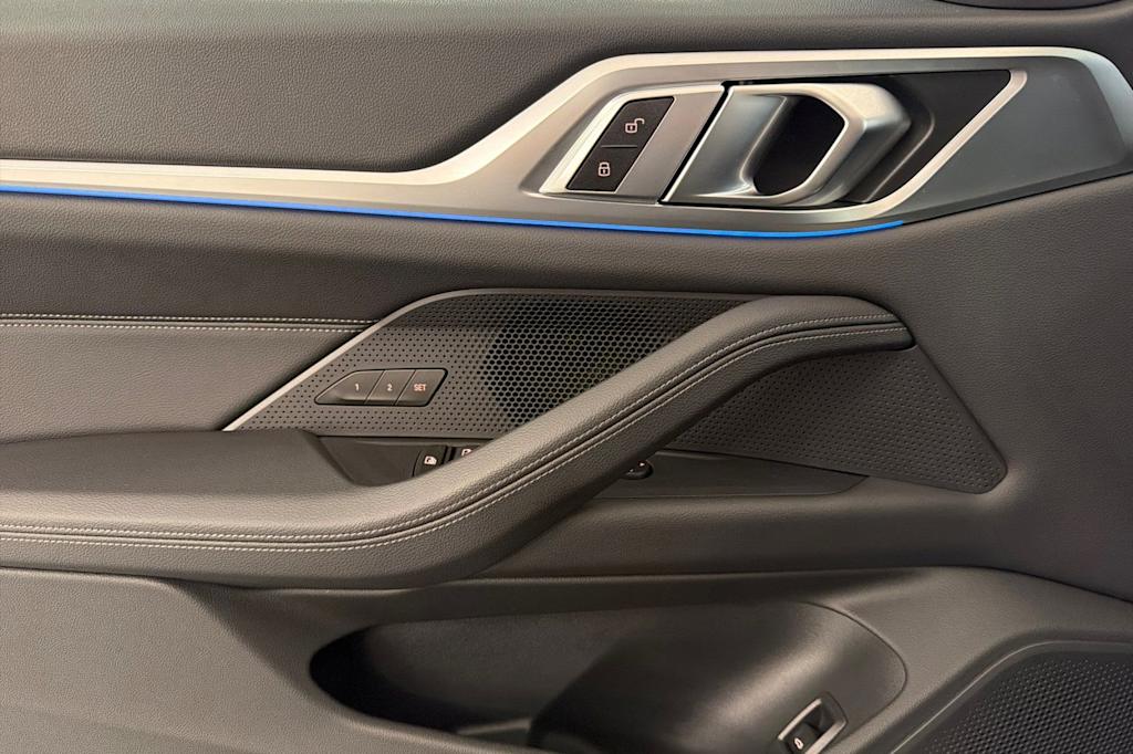 Thumbnail: 2023 BMW i4 - 20
