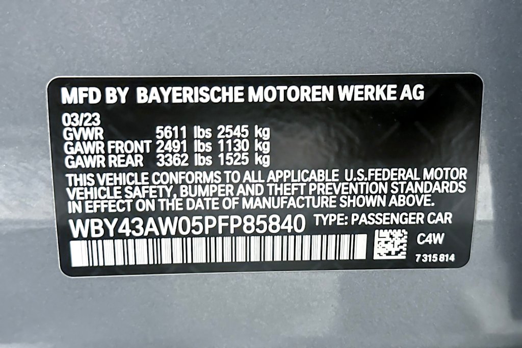 Thumbnail: 2023 BMW i4 - 16