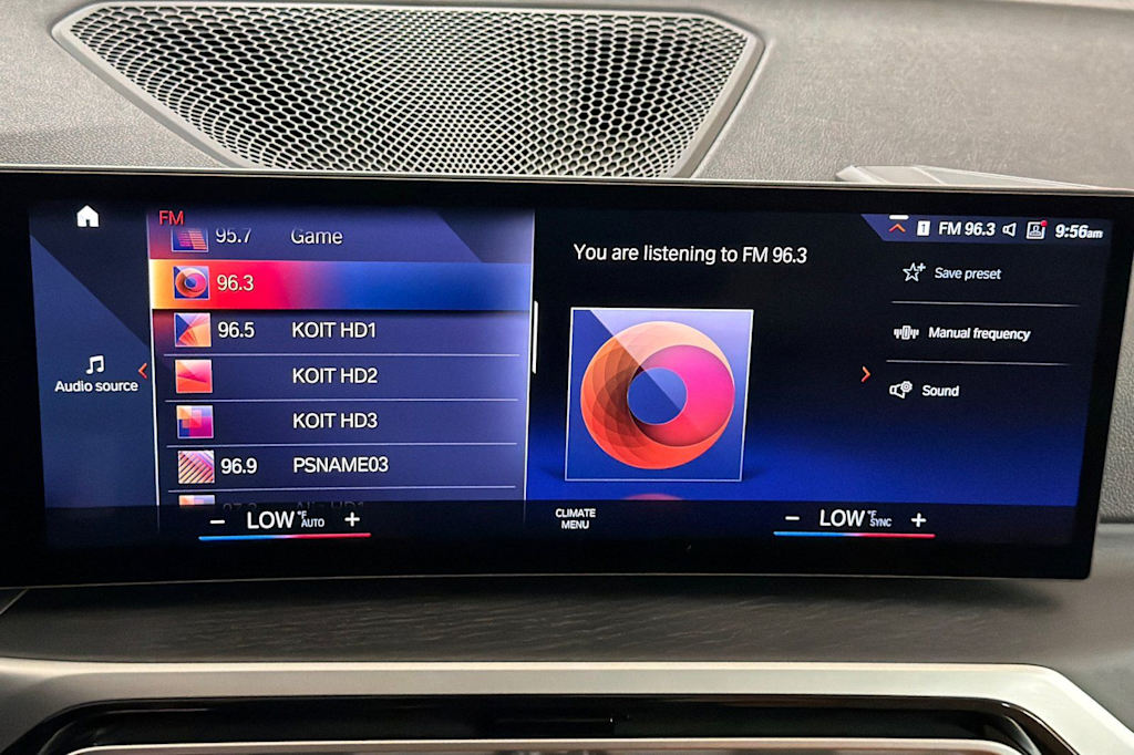 Thumbnail: 2023 BMW i4 - 13