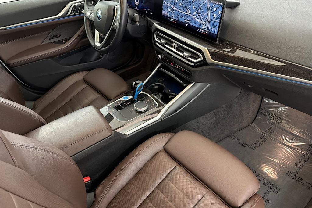 Thumbnail: 2023 BMW i4 - 12
