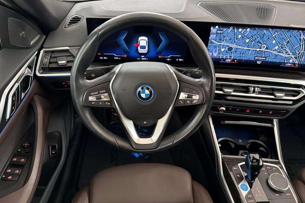 Thumbnail: 2023 BMW i4 - 11