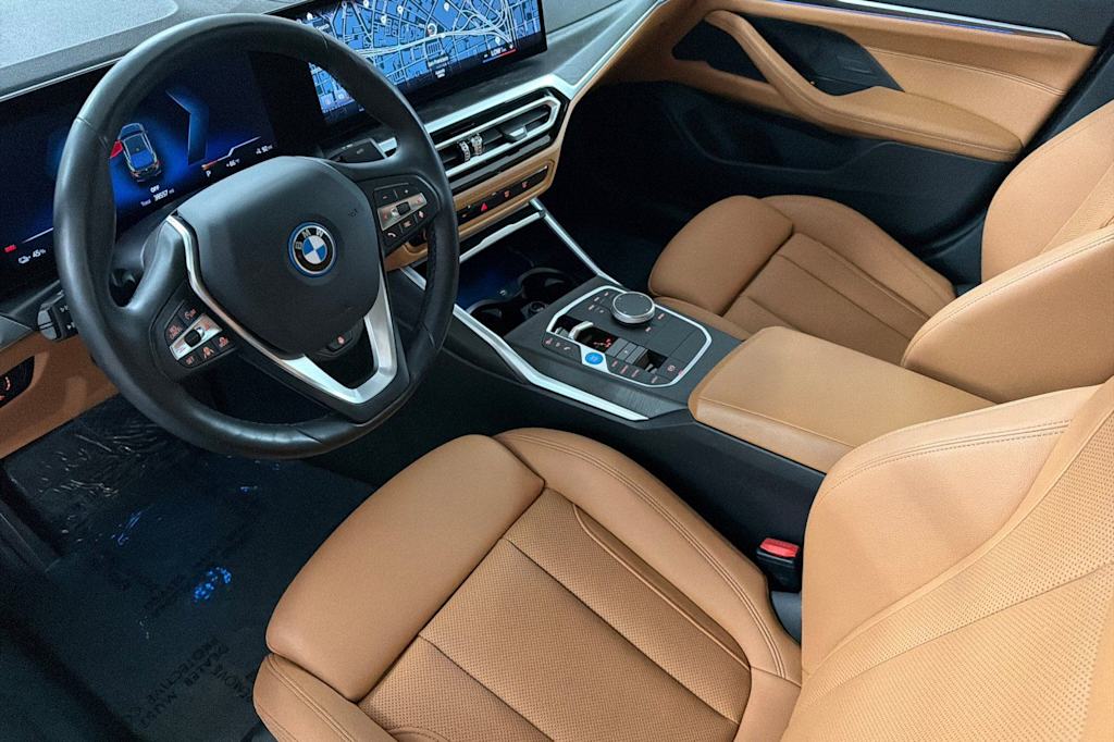 Thumbnail: 2023 BMW i4 - 9