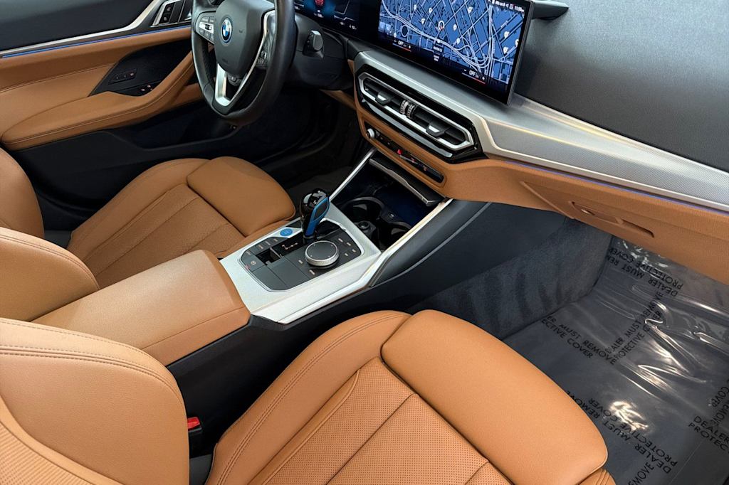 Thumbnail: 2023 BMW i4 - 12