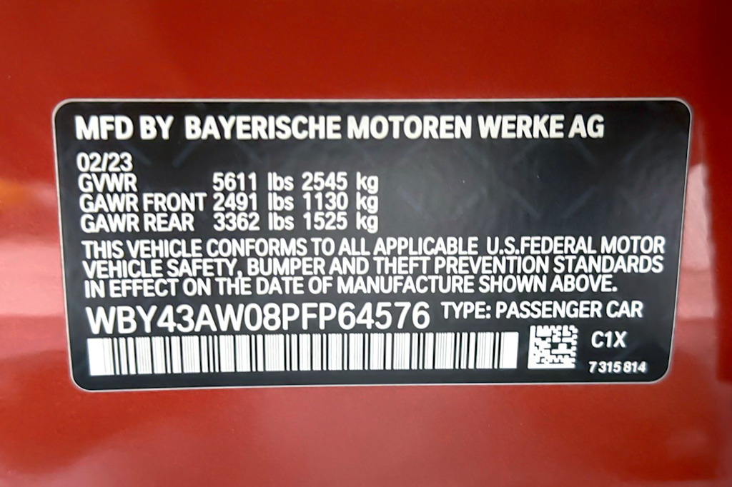 Thumbnail: 2023 BMW i4 - 29