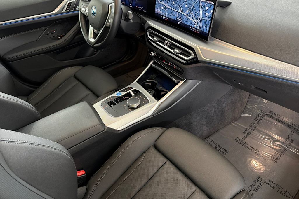 Thumbnail: 2023 BMW i4 - 12