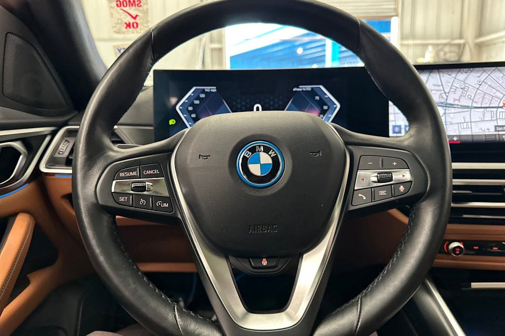 Thumbnail: 2023 BMW i4 - 14