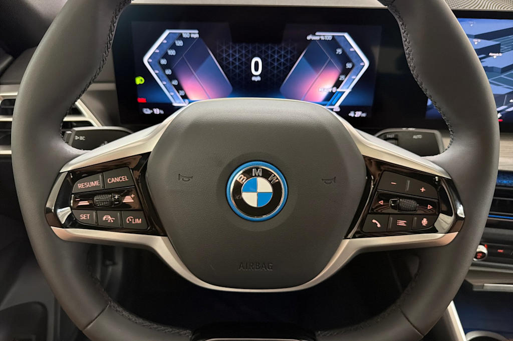Thumbnail: 2025 BMW i4 - 28