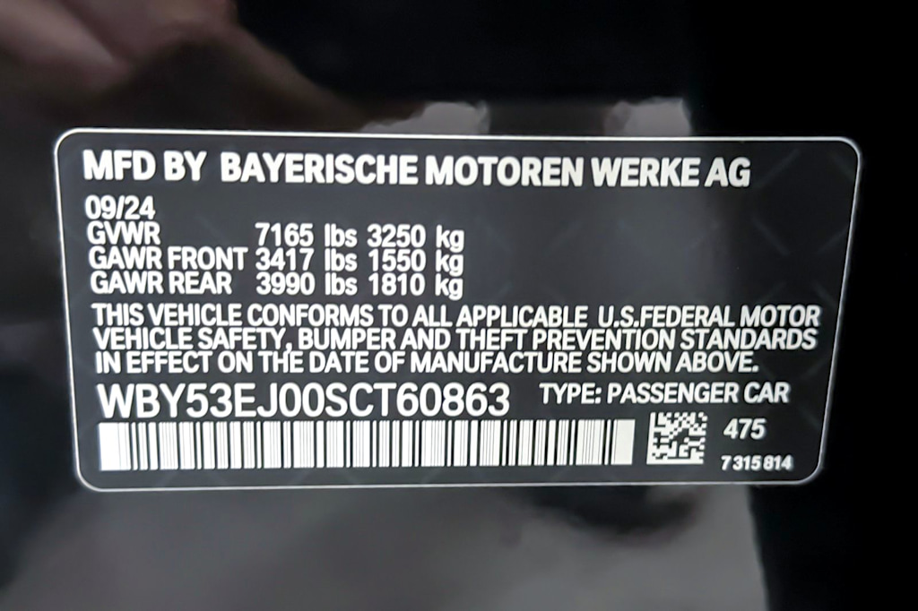 Thumbnail: 2025 BMW i7 - 28