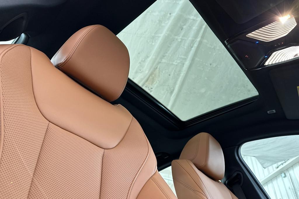 2022 BMW i4 eDrive40 21