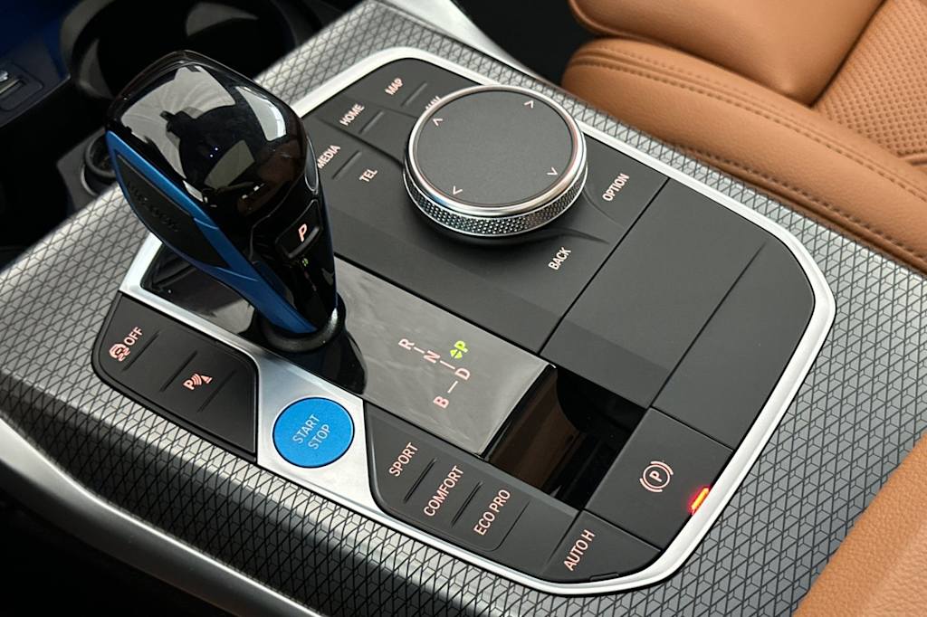 2022 BMW i4 eDrive40 13