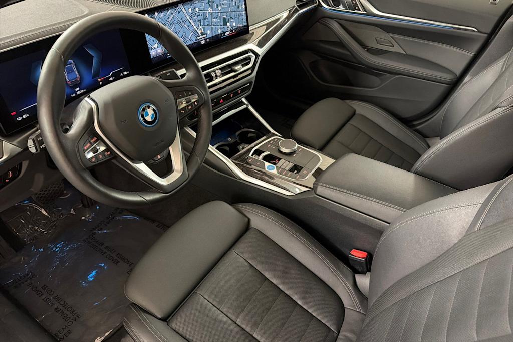 Thumbnail: 2023 BMW i4 - 9