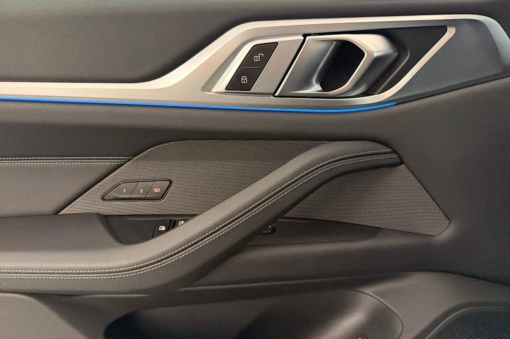 Thumbnail: 2023 BMW i4 - 20