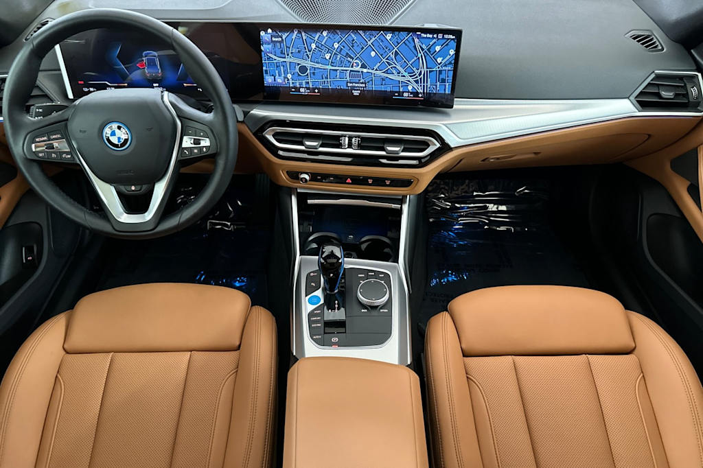 Thumbnail: 2023 BMW i4 - 2