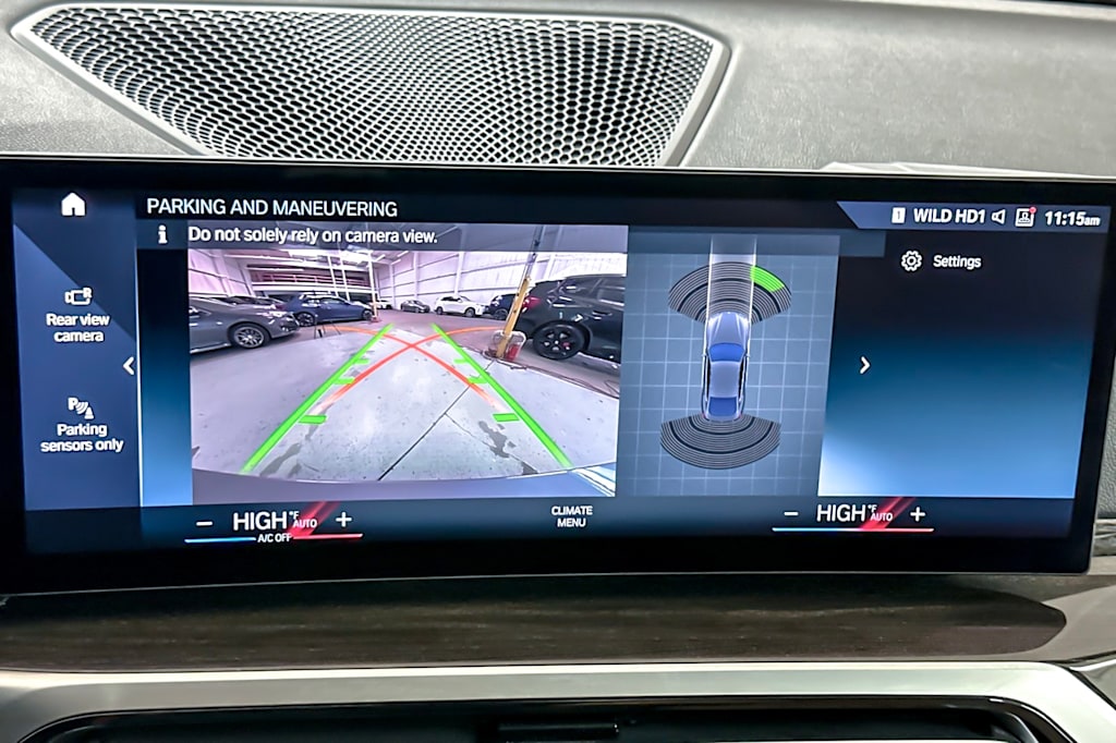 Thumbnail: 2023 BMW i4 - 22