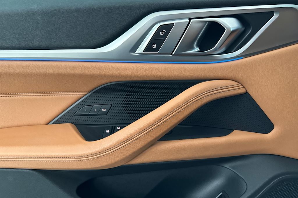 Thumbnail: 2023 BMW i4 - 19