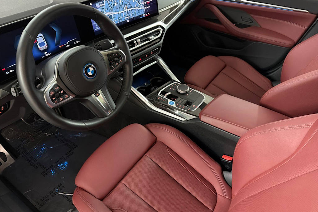 Thumbnail: 2023 BMW i4 - 9