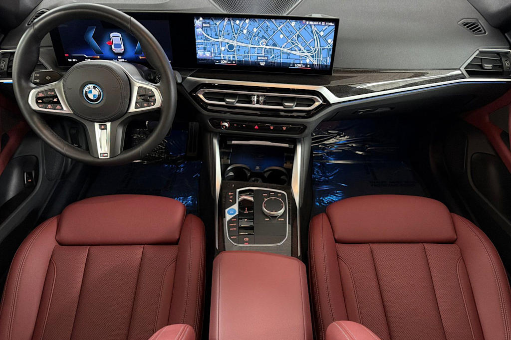 Thumbnail: 2023 BMW i4 - 2