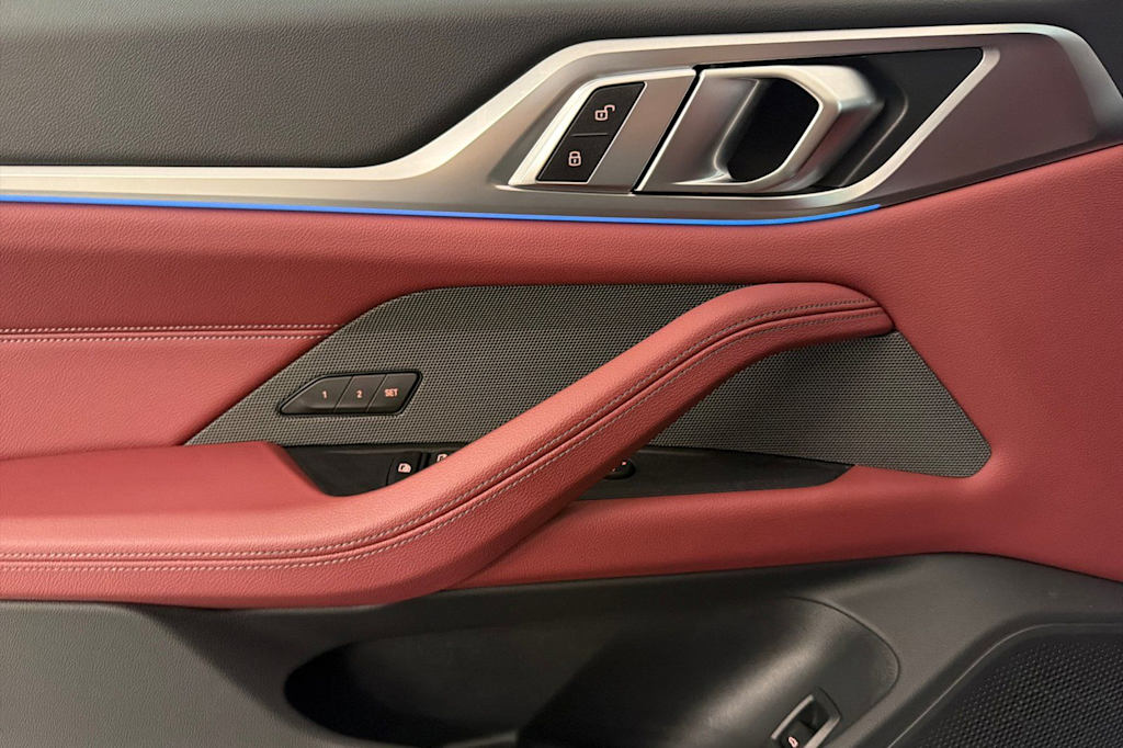 Thumbnail: 2023 BMW i4 - 20