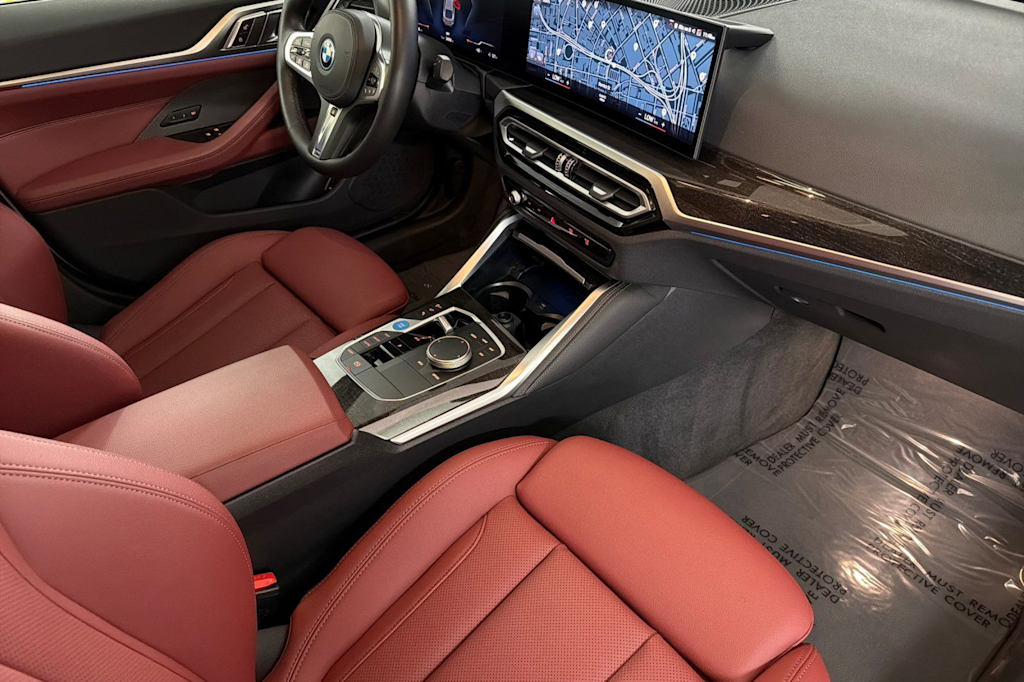 Thumbnail: 2023 BMW i4 - 12