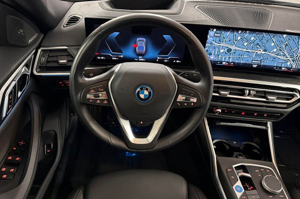 Thumbnail: 2023 BMW i4 - 11