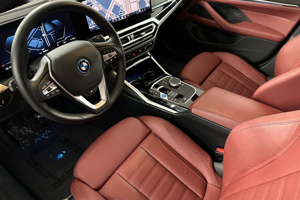 2024 BMW i4 eDrive40 8