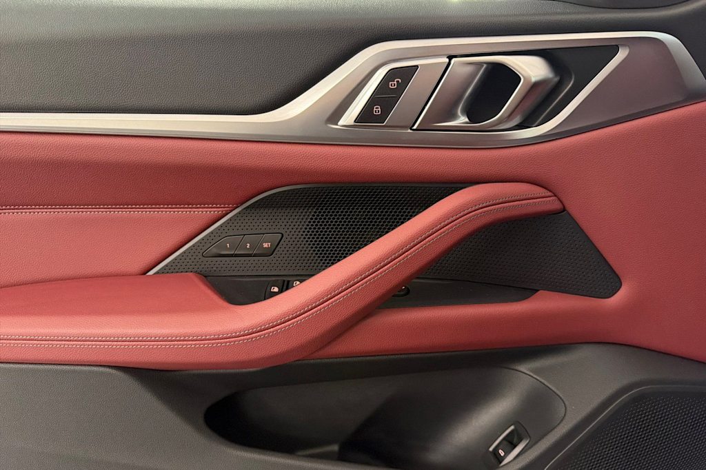 Thumbnail: 2023 BMW i4 - 20
