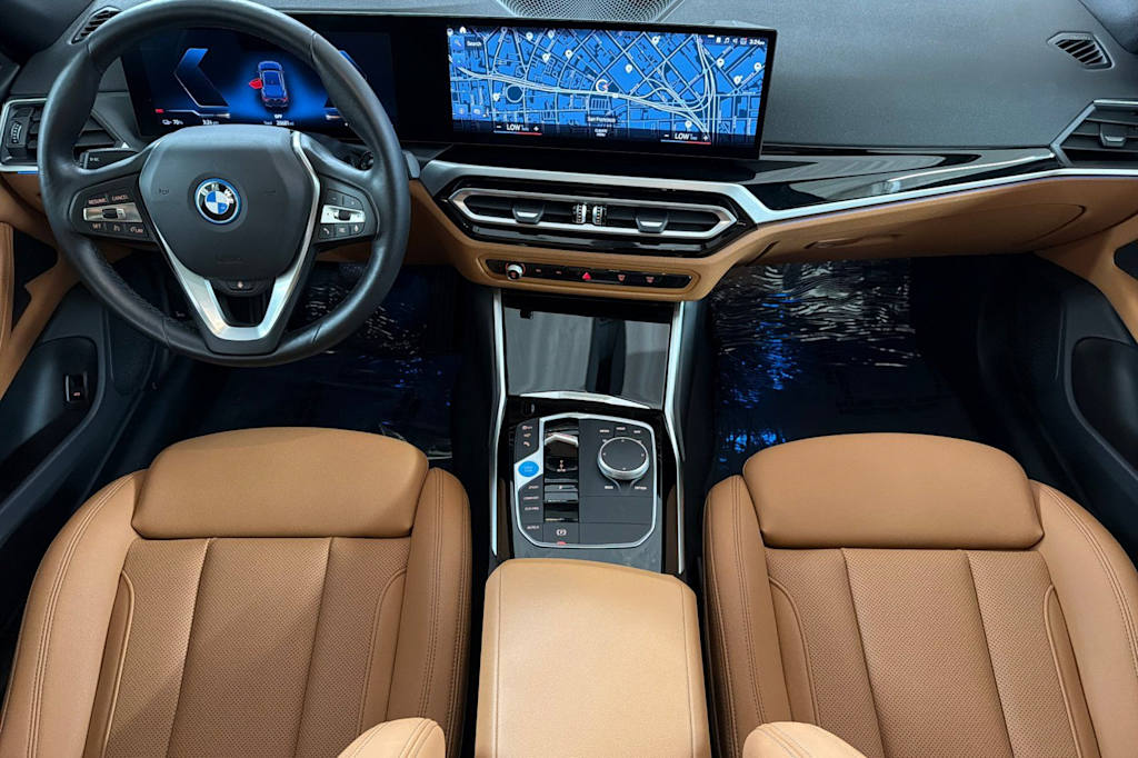 Thumbnail: 2023 BMW i4 - 2