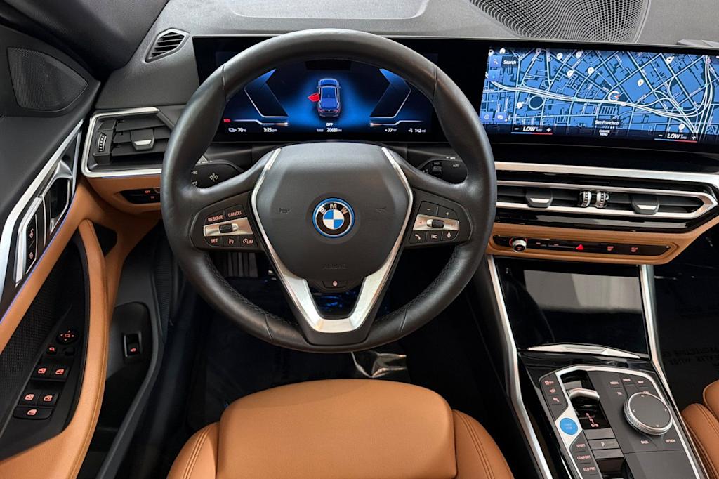 Thumbnail: 2023 BMW i4 - 11