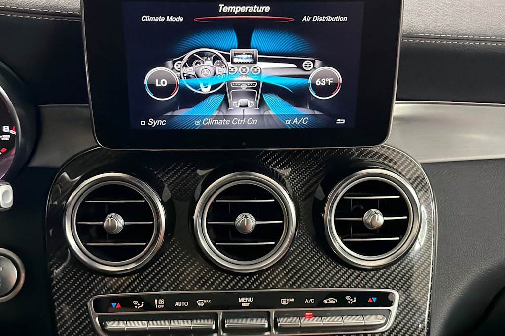 Thumbnail: 2019 Mercedes-Benz GLC - 24