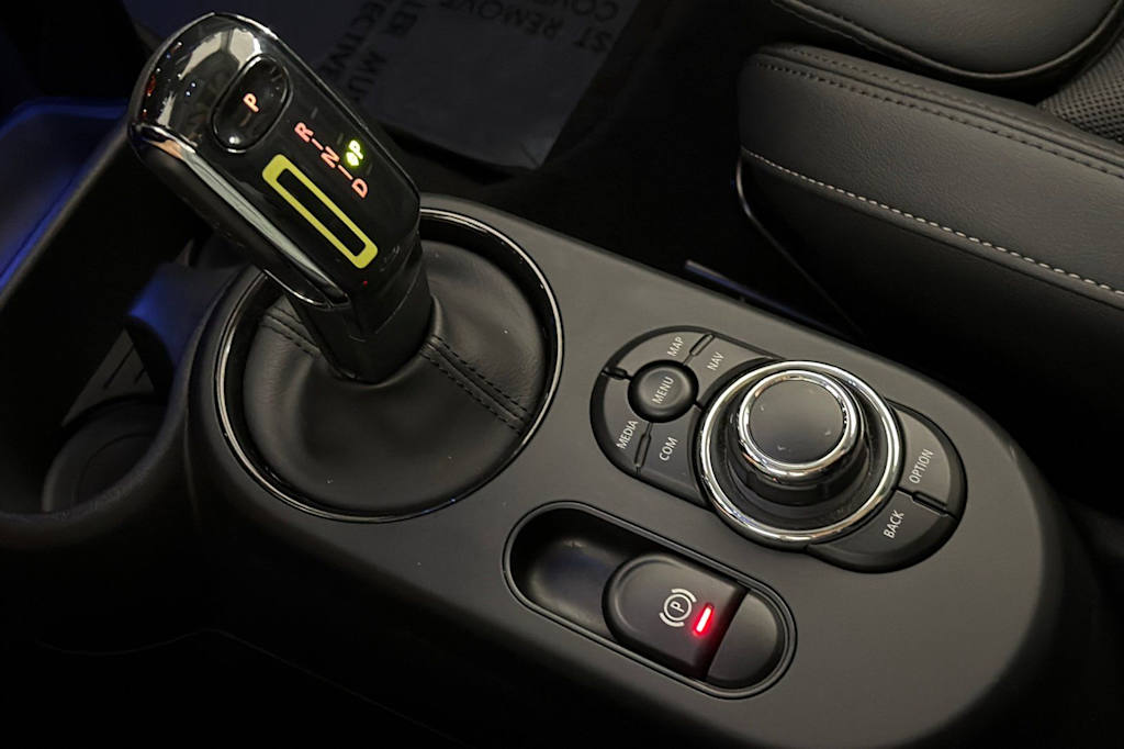 Thumbnail: 2024 MINI Cooper - 15