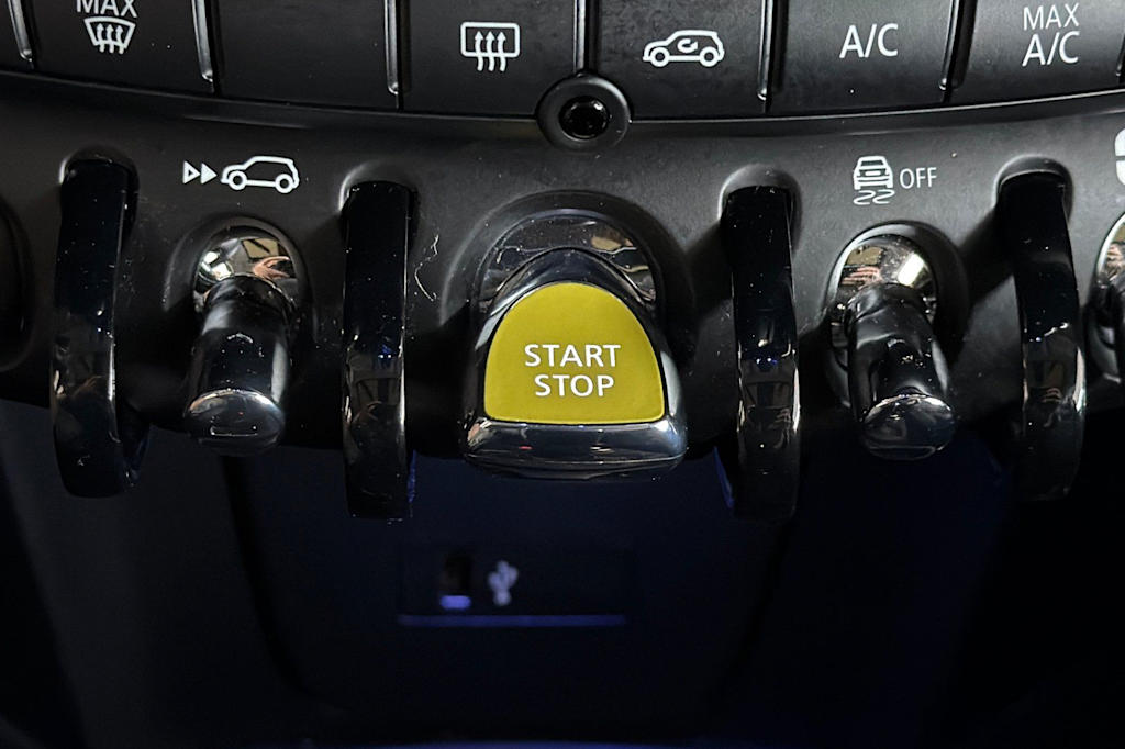 Thumbnail: 2024 MINI Cooper - 10