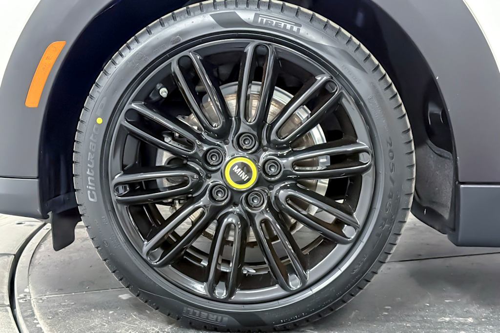 Thumbnail: 2024 MINI Cooper - 8