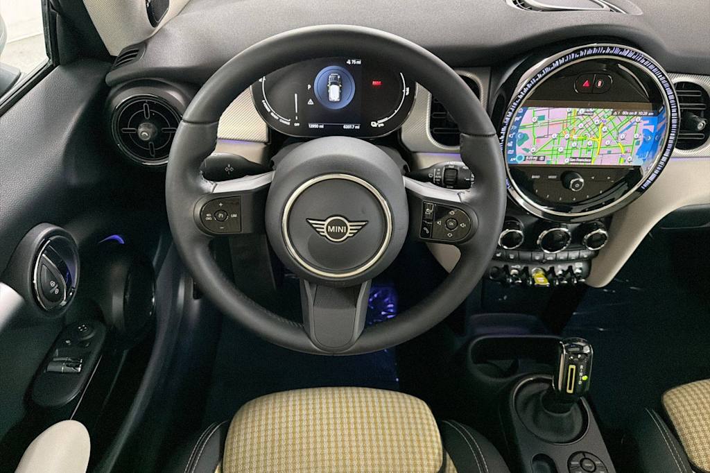 Thumbnail: 2023 MINI Cooper - 11