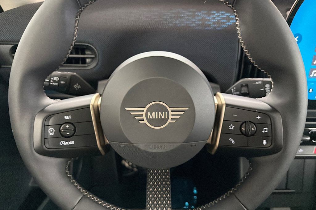Thumbnail: 2025 MINI Cooper - 12