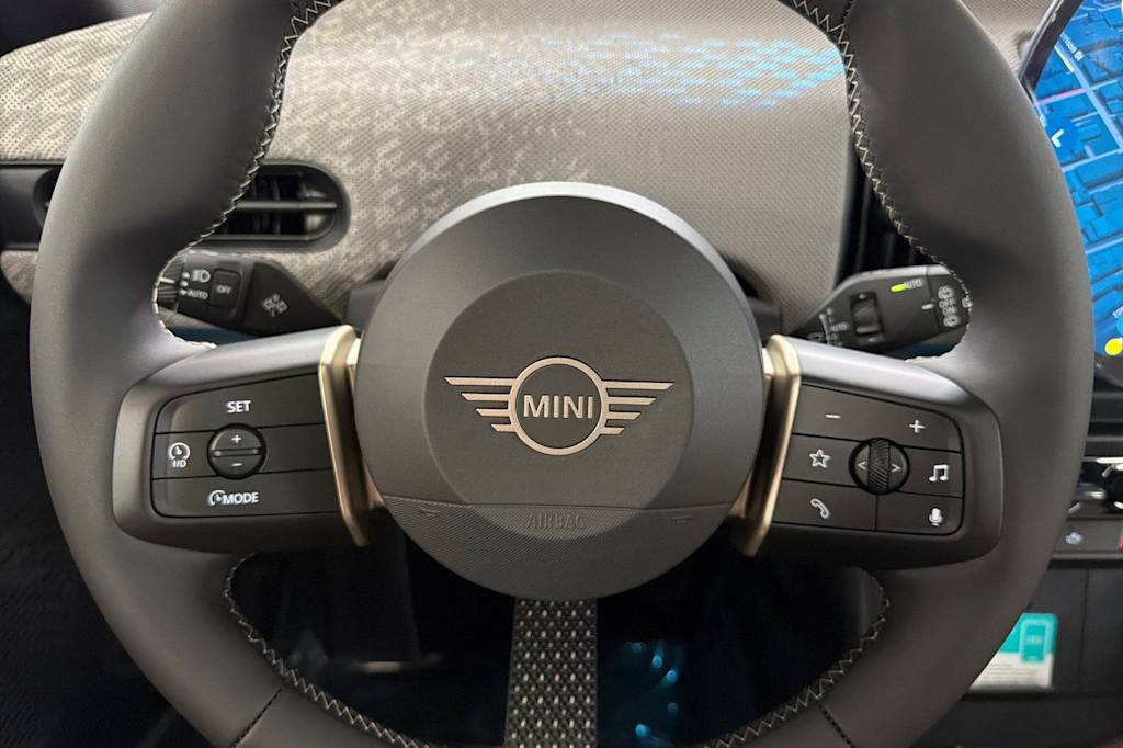 Thumbnail: 2026 MINI Cooper - 24
