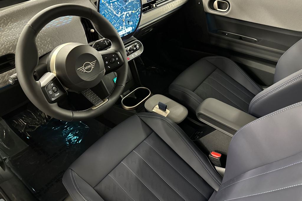 Thumbnail: 2026 MINI Cooper - 8